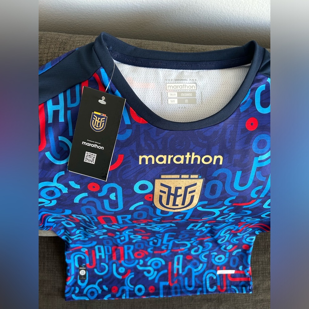 Marathon Authentic Ecuador Team Soccer Pre Match Training 2024 Jersey Men’s Sz M - Picture 3 of 6